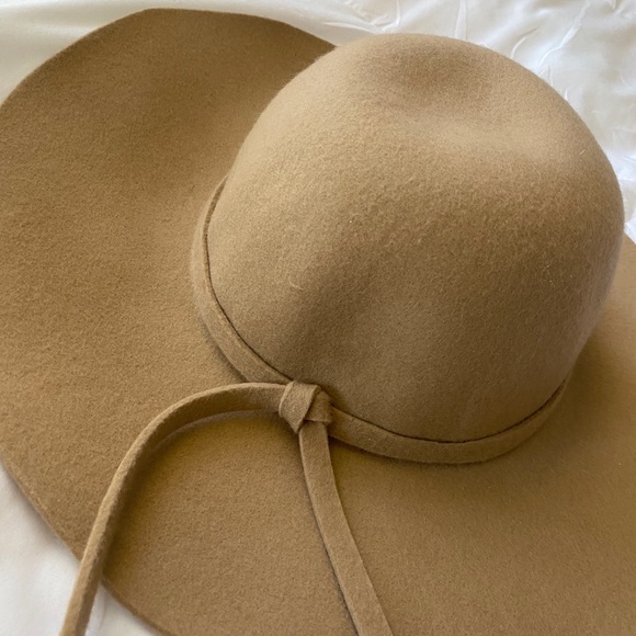 Floppy Wool Hat - Picture 6 of 8